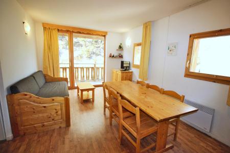 Holiday in mountain resort 3 room apartment 6 people (3302) - Les Chalets de la Vanoise - La Norma - Accommodation