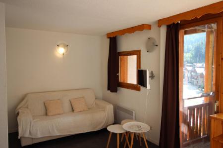 Holiday in mountain resort Studio sleeping corner 4 people (CV5104) - Les Chalets de la Vanoise - La Norma - Living room