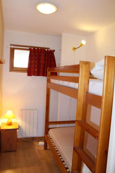Vakantie in de bergen Appartement 2 kabine kamers 6 personen (AN55) - Les Chalets de SuperD Ancolie - Superdévoluy - Kamer