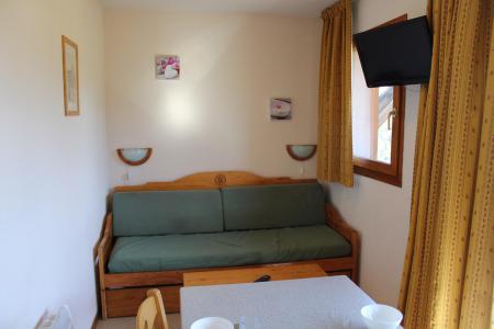 Wakacje w górach Apartament 2 pokojowy kabina 4 osób (CB23) - Les Chalets de SuperD Chardon Bleu - Superdévoluy - Pokój gościnny
