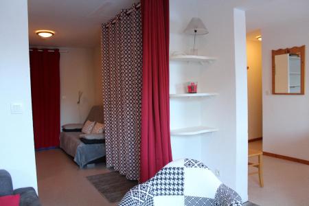 Vakantie in de bergen Appartement 3 kamers bergnis 8 personen (FR13) - Les Chalets de SuperD Fraxinelle - Superdévoluy - Woonkamer