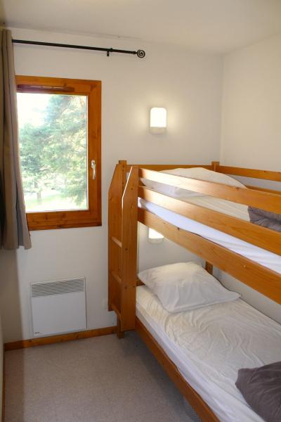 Urlaub in den Bergen 3-Zimmer-Appartment für 4 Personen (GE21) - Les Chalets de SuperD Gentiane - Superdévoluy - Schlafzimmer