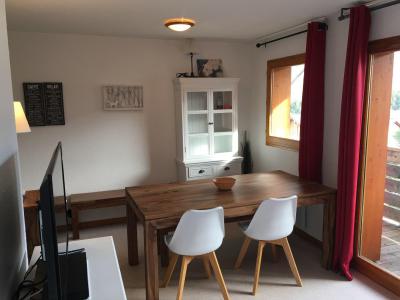 Vakantie in de bergen Appartement 3 kamers 6 personen (HE65) - Les Chalets de SuperD Hélianthème - Superdévoluy - Woonkamer