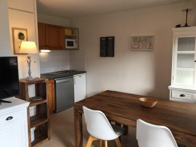 Vakantie in de bergen Appartement 3 kamers 6 personen (HE65) - Les Chalets de SuperD Hélianthème - Superdévoluy - Woonkamer