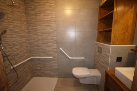 Wakacje w górach Apartament 3 pokojowy 6 osób (F41) - Les Chalets des Cimes - Les Saisies - Prysznicem