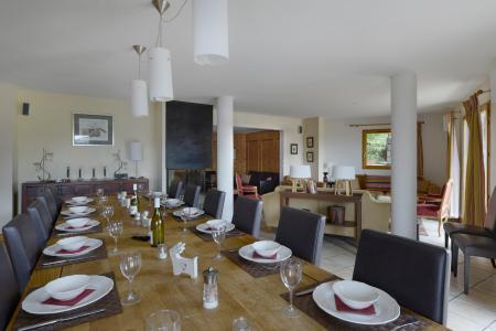 Vacances en montagne Chalet 7 pièces 15 personnes - Les Chalets des Deux Domaines - Peisey-Vallandry - Coin repas
