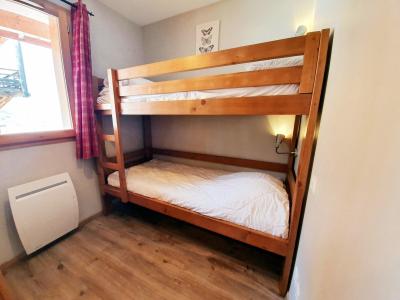 Holiday in mountain resort 3 room duplex apartment 6 people (C41) - Les Chalets des Rennes - Vars - Bedroom