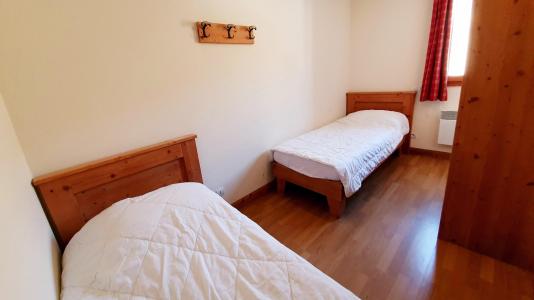 Urlaub in den Bergen 4 Zimmer Maisonettewohnung für 8 Personen (G11) - Les Chalets des Rennes - Vars - Schlafzimmer
