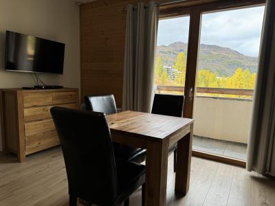 Holiday in mountain resort Studio 3 people (M14B) - Les Chalets des Rennes - Vars - Living room