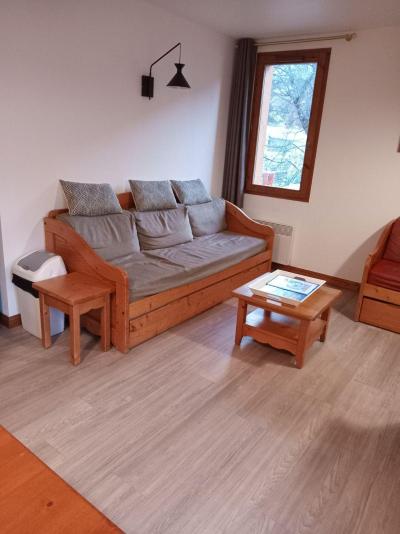 Vacaciones en montaña Apartamento 3 piezas para 6 personas (523) - Les Chalets du Galibier II - Valloire - Estancia