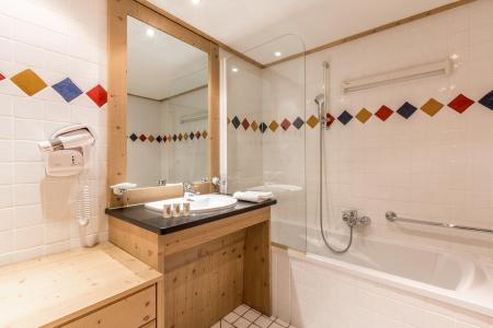 Holiday in mountain resort 3 room apartment 6 people (A06) - Les Chalets du Gypse - Saint Martin de Belleville - Bathroom