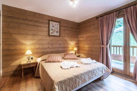 Holiday in mountain resort 3 room apartment 6 people (A06) - Les Chalets du Gypse - Saint Martin de Belleville - Master bedroom