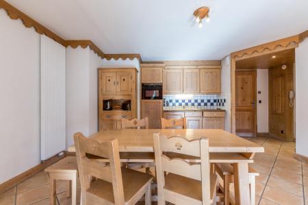 Wakacje w górach Apartament 3 pokojowy 6 osób (C14) - Les Chalets du Gypse - Saint Martin de Belleville - Pokój gościnny