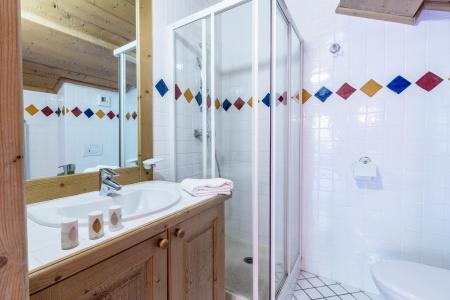 Vacanze in montagna Appartamento 5 stanze per 10 persone (A08) - Les Chalets du Gypse - Saint Martin de Belleville - Bagno con doccia