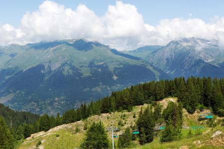 Vacanze in montagna Les Chalets du Praz - La Plagne - Esteriore estate