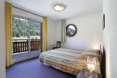 Holiday in mountain resort Les Chalets du Verdon - Val d'Allos - Bedroom