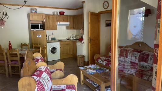 Wakacje w górach Apartament 3 pokojowy 4 osób (202) - Les Chalets Grand Vy - Valloire - Pokój gościnny