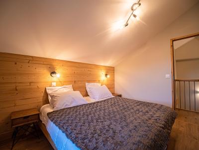 Holiday in mountain resort 4 room chalet 8 people (Meije) - Les Chalets Lumi - Valmorel - Accommodation
