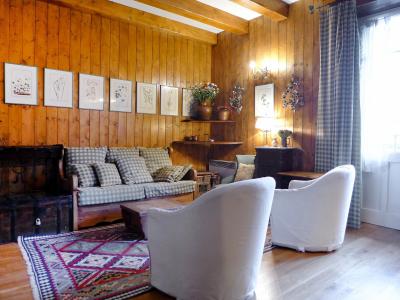 Holiday in mountain resort 3 room apartment 6 people (2) - Les Charmoz - Chamonix - Living room