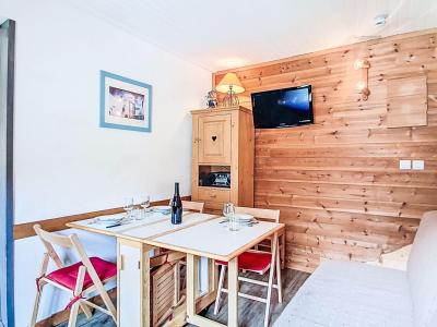 Holiday in mountain resort 2 room apartment 3 people (1) - Les Chaudes Almes - Tignes - Accommodation