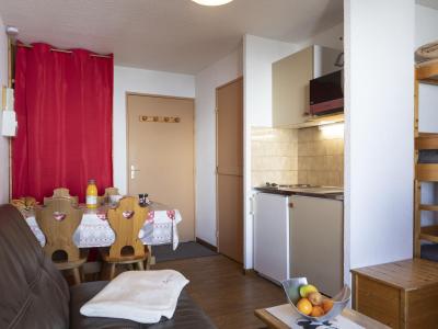 Holiday in mountain resort 1 room apartment 4 people (14) - Les Cîmes de Caron - Val Thorens - Accommodation