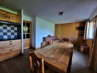 Urlaub in den Bergen 3-Zimmer-Appartment für 6 Personen (103) - Les Côtes d'Or Chalet Argentière - Les Menuires - Wohnzimmer