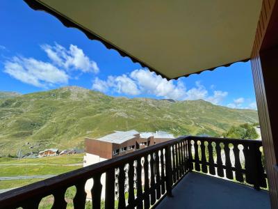 Каникулы в горах Апартаменты 4 комнат  8-10 чел. (331) - Les Côtes d'Or Chalet Courmayeur - Les Menuires - летом под открытым небом