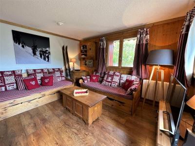 Vakantie in de bergen Appartement 4 kamers 7 personen (313) - Les Côtes d'Or Chalet Courmayeur - Les Menuires - Woonkamer