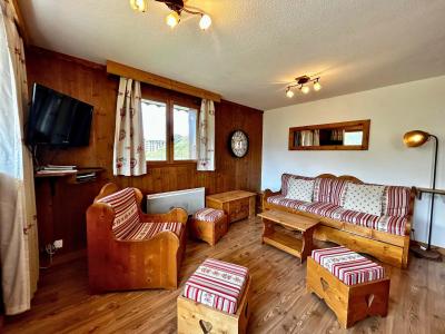 Vacances en montagne Appartement 4 pièces 6-8 personnes (321) - Les Côtes d'Or Chalet Courmayeur - Les Menuires - Séjour