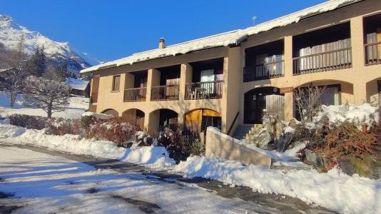 Holiday in mountain resort 2 room mezzanine apartment 6 people (A11) - Les Dauphinnelles 3 - Pelvoux - 