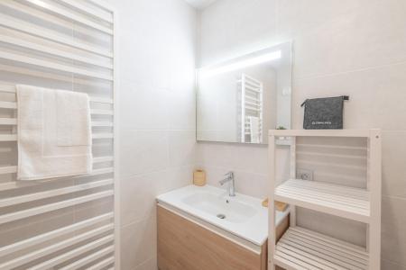 Vacaciones en montaña Apartamento cabina 2 piezas para 4 personas (C206) - Les Fermes de l'Alpe - C - Alpe d'Huez - Cuarto de ducha