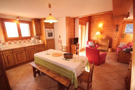 Vacanze in montagna Appartamento 4 stanze con mezzanino per 8 persone (FERJ07) - Les Fermes du Beaufortain J - Les Saisies - Tavolo