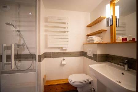 Vacances en montagne Les Flocons Verts - Les Carroz - Salle d'eau