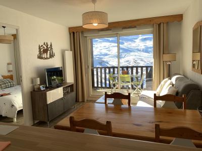 Holiday in mountain resort 2 room apartment sleeping corner 6 people (B8) - Les Hauts de Peyragudes - Peyragudes - Living room