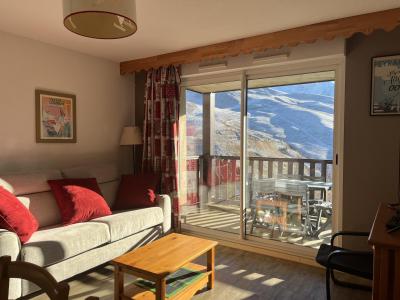 Holiday in mountain resort 3 room apartment sleeping corner 8 people (B10) - Les Hauts de Peyragudes - Peyragudes - Living room