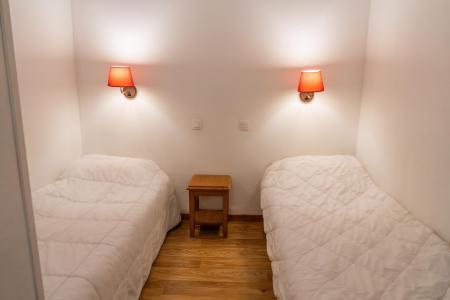 Holiday in mountain resort 2 room apartment cabin 6 people (MBB309) - Les Hauts de Preclaux I - Les Orres - Bedroom