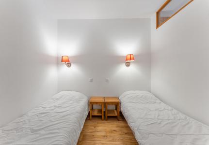 Holiday in mountain resort Studio cabin 4 people (MBB402) - Les Hauts de Preclaux I - Les Orres - Bedroom