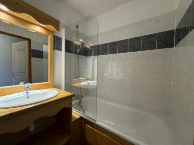 Holiday in mountain resort Studio cabin 4 people (MBC701) - Les Hauts de Preclaux I - Les Orres - Bathroom