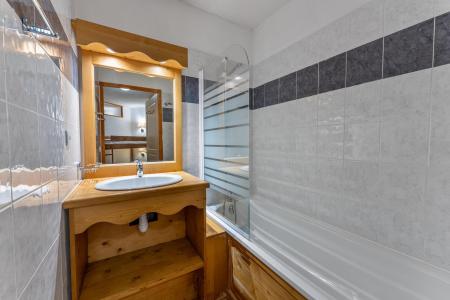 Vacances en montagne Studio cabine 4 personnes (MZ1303) - Les Hauts de Preclaux I - Les Orres - Salle de bain