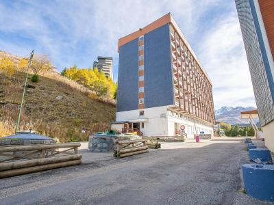 Vacances en montagne Les Lauzes - Les Menuires - Extérieur été