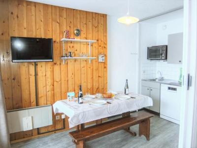 Vacanze in montagna Appartamento 2 stanze per 4 persone (8) - Les Mélèzes - Les Menuires - Alloggio