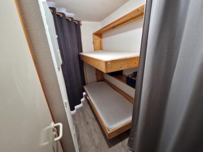Vacanze in montagna Studio per 4 persone (214) - Les Mélèzets 2 - Valfréjus - Angolo notte