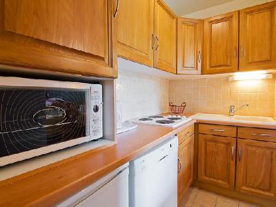 Holiday in mountain resort 3 room apartment 6 people (2) - Les Origanes - Les Menuires - Kitchenette