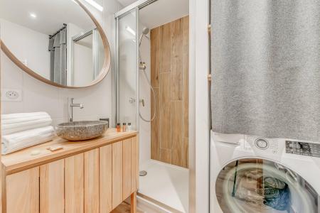 Vacaciones en montaña Apartamento dúplex 4 piezas 8 personas (2AP) - Les Rives - Tignes - Cuarto de ducha