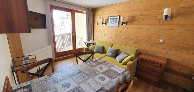Holiday in mountain resort 2 room apartment 4 people (312) - Les Temples du Soleil Pichu - Val Thorens - Living room