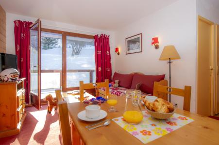 Vakantie in de bergen Les Terrasses du Corbier - Le Corbier - Woonkamer