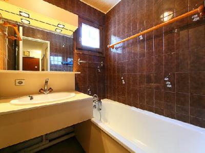 Holiday in mountain resort 3 room apartment 7 people (24) - Les Tommeuses - Tignes - Bath-tub