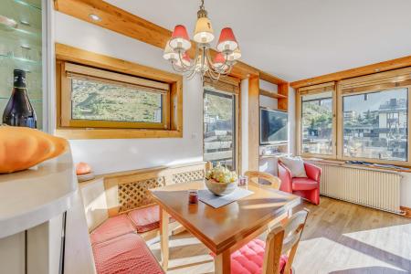 Holiday in mountain resort 3 room apartment 6 people (34P) - Lot 300B - Tignes - Living room