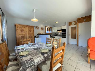 Holiday in mountain resort 4 room duplex cottage 6 people (004) - Mais 4 pièces - Serre Chevalier - Accommodation