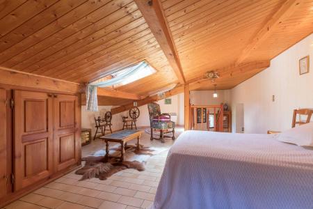 Holiday in mountain resort Studio 4 people - Maison de Briancon - Serre Chevalier - Accommodation